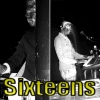 Entra nel Music Center di Sixteens