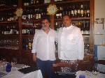 02/08/2012 - Luigi Farina e Francesco Parrella all'interno del Ristorante A Taverna D R di Napoli