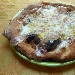 Pizza Carbonara (Impasto ai 5 ceriali, uova, maialino nero casertano e pecorino romano) - -