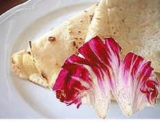 Crèpes al radicchio in crosta