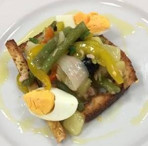 Insalata alla nizzarda con rivisitazione italiana