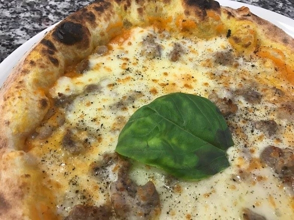 Pizza Zuccarella