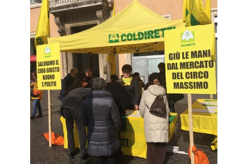 -Foto banchetti Circo Massimo - immagine in primo piano dell'Articolo: CHEF IN RIVOLTA PER STOP A MERCATO CONTADINO
MENU STRAVOLTI, ADDIO A CUCINA ROMANA A KM 0 immagine in primo piano