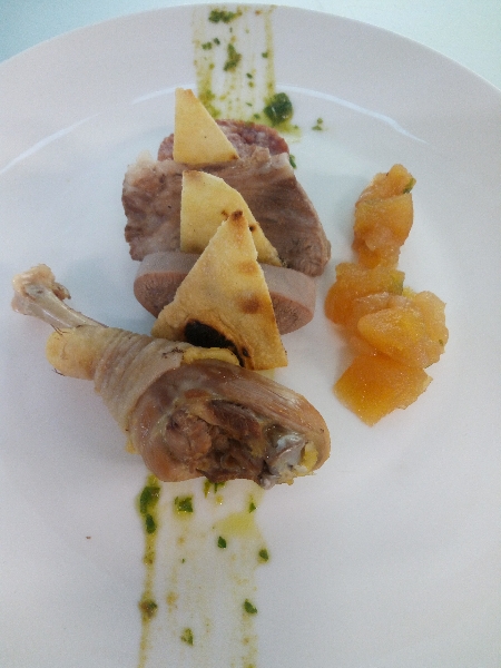 Bollito misto con salsa verde, mostarda e piadina