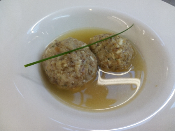 Canederli in brodo