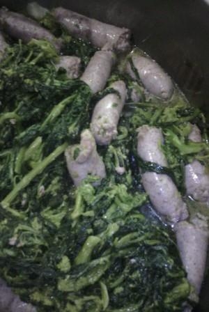 Friarielli con salsiccia