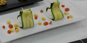Taccole di zucchine con spuma di ricotta allo zenzero