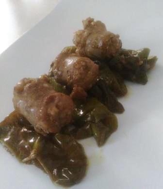 Friggitelli con salsiccia