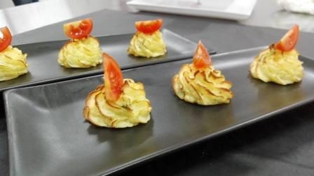 Patate riccio con pomodoro al naturale