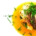 - Semplicit�  - - Filetto di spigola di mare piastrato su spinaci al burro Occelli in guazzetto di pomodorino del Piennolo variet� gialla. 