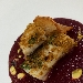 -Baccal� scottato con coulis alla rapa rossa e croccante al pistacchio - -
