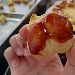 -Bign� al caramello con crema chantilly - -