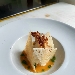 -Coulis di pachino giallo, mousse di ricotta e burrata con cialda al pecorino e carciofo croccante DOP sardo in salsa verde - -