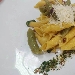 -Garganelli con speck e polvere di pane aromatizzato al limone - -