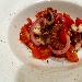 -Insalata di polpo - -Insalata di polpo su maionese di paprica dolce cipolla di tropea marinata e pachino
