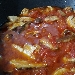 -Mezzo rigatone con salsa ai porcini in rosso - -