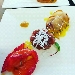 -Spada affumicato, salmone marinato alla rapa rossa, tartare di tonno e salsa al peperone rosso alla cenere. - -