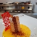 -Tiramis� in verticale con salsa allo zafferano e cialda corallo - -