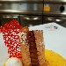 -Tiramis� in verticale con salsa allo zafferano e cialda corallo - -