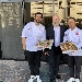 Bologna, Bonaccini omaggia la pizza partenopea
 - Il Governatore apprezza l'omaggio dei maestri pizzaioli a Bologna per la tappa del Coca-Cola PizzaVillage@Home,

 e dichiara: Non ho dubbi, tra Margherita e pizza Bonaccini meglio la mia.