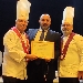 Consegna del Riconoscimento a Rosario Lopa durante Il Premio Monz� 2021 organizzato dall'Associazione Cuochi Caserta - -