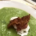 Crema di broccolo con uova in camicia e bacon croccante - -