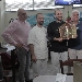Don Antonio Starita consegna la stufa di rame a Francesco Di Ceglie - -