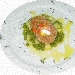 Falsomagro di vitello con piselli e patate stufate in casseruola - -