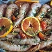 Gamberoni agli agrumi alla moda dello chef - -