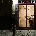 Ingresso locale - -
