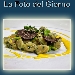 La Foto del Giorno del 30 Novembre 2021 - Gnocchi integrali con torzelle, fave, guanciale, cipolla rossa, con salsa uovo arancia e tartufo nero - -