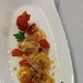 Ravioli di pasta fresca  con ripieno all'amatriciana, pomodorini appassiti e pesto di prezzemolo al pecorino
 - -