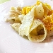 Rinnovo di Sua Maest� la Pizza di Napoli - Pappardelle cacio e pepe e colatura di alici su pesto di pistacchio, con pomodorino giallo caramellato, preparato dalla foodblogger Valentina Scarnecchia - -