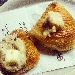 Sfogliatelle ricce - -Sfogliata riccia farcita con risotto ai funghi porcini.
-Sfogliata riccia farcia con salsiccia di Norcia, provola e crema di funghi 