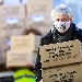 Solidariet�, Acli Provinciale di Napoli, l'artista MBarka Ben Taleb e l'editore Giammarino scendono in campo per il Natale delle guide turistiche e degli artisti di strada - E' partita una nuova iniziativa dalle ACLI Provinciale di Napoli con la sua sezione Beni Culturali, tramite il responsabile della segreteria Pasquale Gallifuoco, che nella presidenza napoletana ha  anche la delega alla povert�.
Con la partecipazione dell'artista M'Barka Ben Taleb, testimonial dell'operazione, e con l'editore Gino Giammarino, ritratti dagli scatti del fotografo ufficiale Pasquale Mallardo, ACLI Beni Culturali di Napoli ha deciso di dare la possibilit� di ricevere un pacco alimentare per le categorie di cui sopra, che si potr� ritirare presso la sede provinciale di Napoli ubicata in Via del Fiumicello n� 7, chiamando allo 081 5634967 per prenotarsi. Nel pacco si trover� anche un libro donato dall'editore Gino Giammarino il quale, ritenendo che insieme al corpo va nutrita anche la mente, ha deciso di contribuire in questo modo alla lodevole iniziativa, come gli scatti del fotografo Pasquale Mallardo, anch'essi donati gratuitamente.