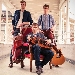 Trio Dhoore - -