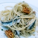 Spaghetti all'aglio, olio, alici e noci - Fotografia di Stefano Scat� - -
