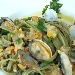 Linguine alle alghe con vongole veraci - -