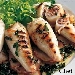 -Calamari Ripieni alla Griglia
  - -Nella cucina mediterranea si registrano combinazioni di ingredienti che rivelano la comune origine dei piatti che vi ricorrono. Uvetta e pinoli, per esempio, denotano una fonte d'ispirazione levantina, che nel caso del nostro paese pu� essere individuata nella cultura araba, radicatasi profondamente proprio in Sicilia, o nei contatti commerciali che citt� come Venezia hanno avuto nei secoli successivi con il Medio Oriente.
 Nel primo caso il quadro aromatico si circostanzia per aggiunta di capperi, olive e aglio, oltre che per aggiunta d'olio d'oliva isolano, dal tipico aroma di foglia di pomodoro.