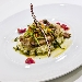 Tournedos di pesce spada picchettato alla menta con capperi, olive e pomodorini su patata duchessa, tagliatelle di ortaggi all'olio extravergine d'oliva e timo fresco - -