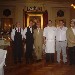 06/09/12 - Luigi Farina con lo Chef Stefano Scarpaci e il personale del Ristorante di Villa Igiea di Palermo con sullo sfondo il ritratto di Donna Franca Florio a cui � intitolato il Ristorante - -