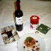 Linguine alla puttanesca con Pomodori San Marzano dell'Agro sarnese-nocerino DOP, tonno e noci abbinate al vino Magnifico Syrah dell'Azienda Calatrasi - -