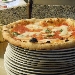 26/03 - Pizzeria Fratelli Vuolo di Casalnuovo - A bocca di forno - Pizza Margherita -  26/03 - Pizzeria dei Fratelli Vuolo di Casalnuovo (Napoli) - Alla Scoperta della Vera Pizza Napoletana - A bocca di forno con Guglielmo Vuolo e Salvatore Santucci - Presentazione di Laura Gambacorta organizzata dall'Associazione Verace Pizza Napoletana e inserita nelle Olimpiadi del Gusto
