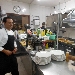 17/07 - CeD - Portici (NA) - Due giovani Chef e un Grande Maestro Amici del Cuochino all'ombra de Vesuvio - la cucina del CeD con gli Chef all'opera - Fotografia di Luigi Farina �2014