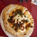 26/03 - Pizzeria Tot� e i sapori - Acerra (NA) - Seconda tappa di Pizzarelle a Go Go - Quinta Pizzarella: Peperina con peperoncini verdi dolci amalgamati in sugo di pomodorini, provola di Agerola e formaggio grattato preparata da Mauro Autolitano - -