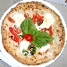 Sesta Tappa di Pizzarelle a Go Go - PalaPizza - Frattamaggiore (NA) - con il pizzaiolo Enrico Di Pietro e lo chef Antonio Arf� - le Pizzarelle: la prima Pizzarella preparata da Enrico Di Pietro, datterini, mozzarella ed olio evo - -