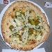 Sesta Tappa di Pizzarelle a Go Go - PalaPizza - Frattamaggiore (NA) - con il pizzaiolo Enrico Di Pietro e lo chef Antonio Arf� - le Pizzarelle: la seconda Pizzarella preparata da Antonio Arf�, alici, fiori di zucca e provola - -