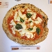 Settima Tappa di Pizzarelle a Go Go - Pizzeria Bella Napoli - Acerra (NA) - La prima Pizzarella: Margherita (pomodoro Sammarzano DOP, fiordilatte caudino, basilico, parmigiano reggiano DOP, pecorino romano DOP, olio evo) preparata da Vincenzo Di Fiore - -
