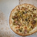 08/10 - 8� Tappa di Pizzarelle a Go Go - Pizzeria Tutino - Napoli - Pizzarella con dadolata di zucchine, bacon croccante e scaglie di caciottina di pecora, preparata da Vincenzo Galizia - -