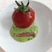 -finto pomodoro ... ovvero tartare di manzo in rag� partenopeo - -